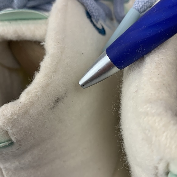 allbirds white ankle shoes - Picture 7 of 14